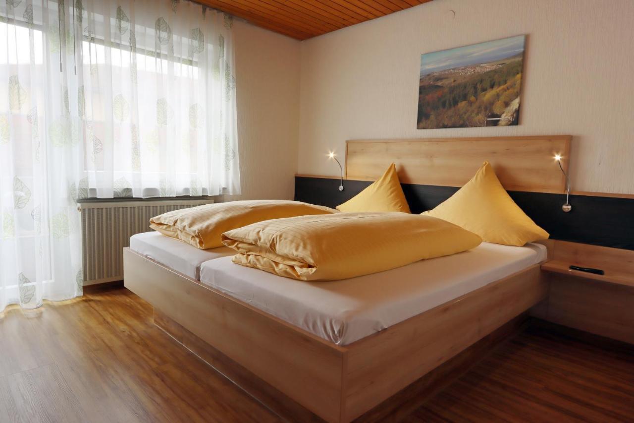 Hotel Heuberger Hof, Wehingen Экстерьер фото